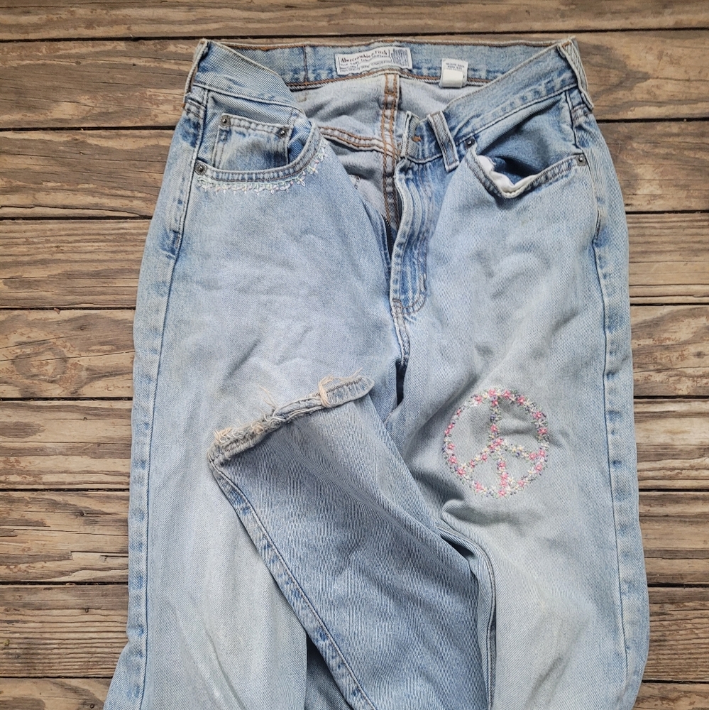 Vintage Abercrombie Embroidered Jeans